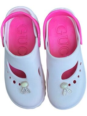 Gucci Crocs Woman’s Pale Pink Outer with Bright Pink inner Sz 10 or 41